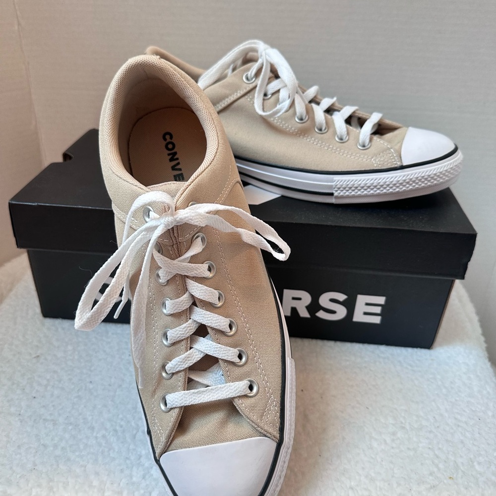 Converse Canvas Sneakers in Beige and White